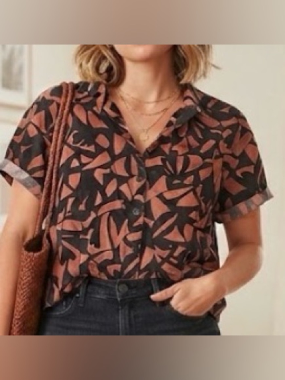 A New Day Abstract Print Short Sleeve Button Down Shirt Size M Terracotta Black